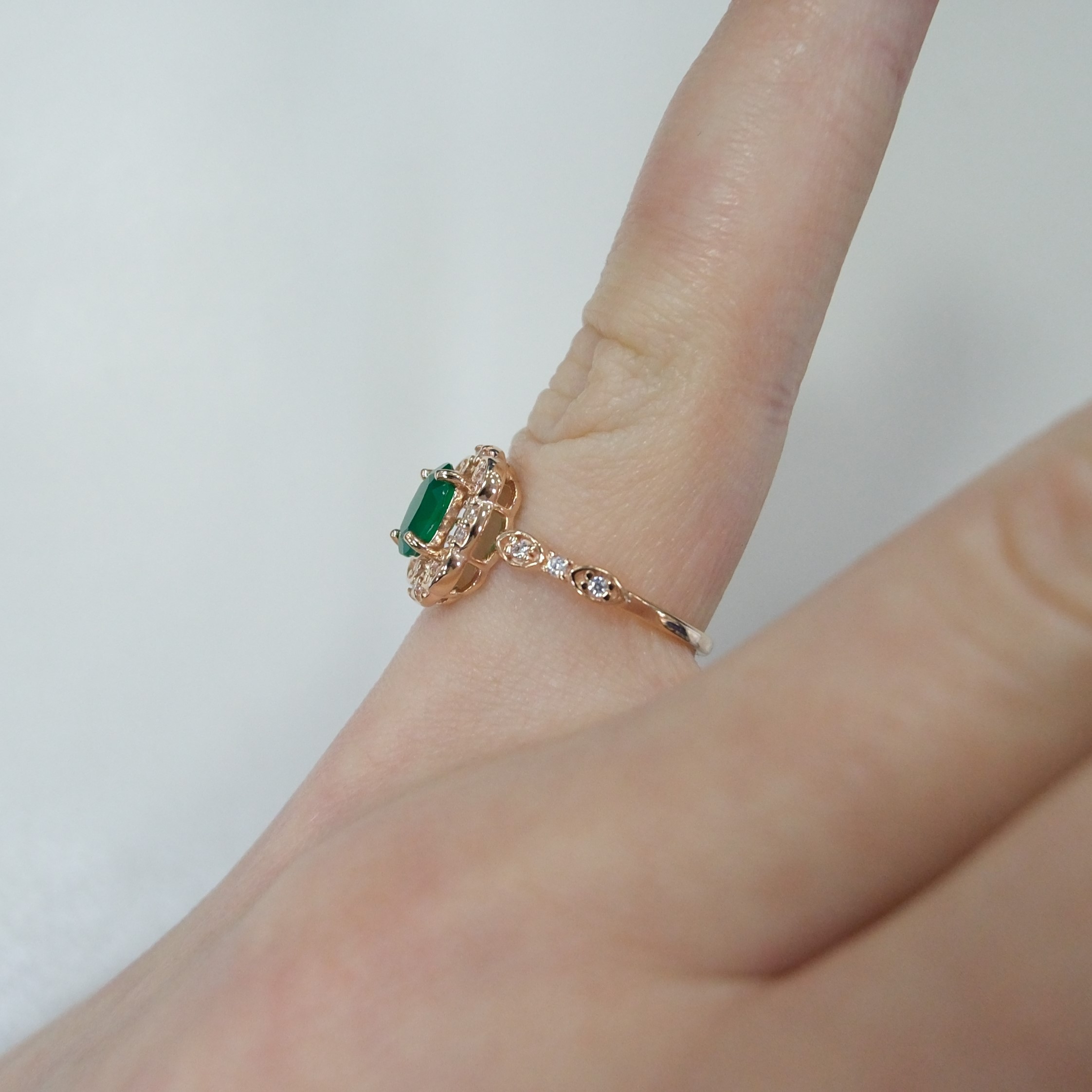 Серебряное кольцо с агатом